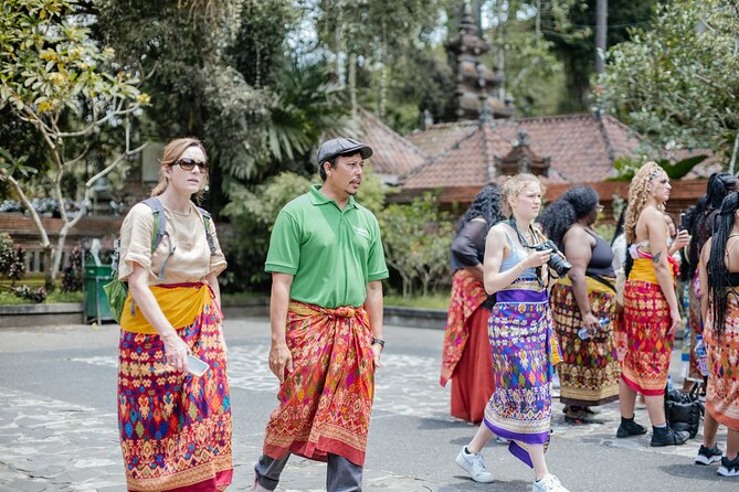 Ubud Small Group Tour: Monkey Forest, Tegalalang Rice Terraces and more - What the $18 price really covers