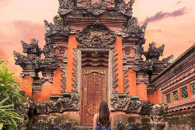 Ubud: Swing - Monkey Forest - Waterfall - Temple - Rice Terraces - Art Crafts - Sacred Monkey Forest Sanctuary: temples beneath the trees