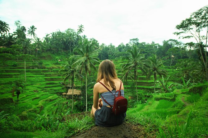 Ubud yoga, rice terrace walk and floating Breakfast tour - Starting with yoga instead of a rushed sightseeing stop