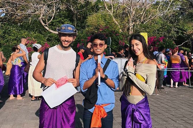 Uluwatu Temple Entrance & Kecak Dance Tickets - Practical details that affect your choice