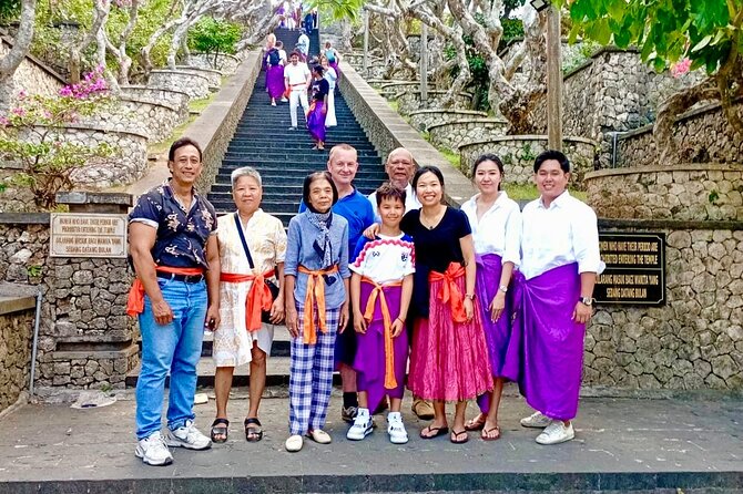 Uluwatu Temple Entry and Kecak Fire Dance Ticket - Meeting your guide at 5pm